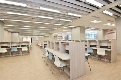 屏山圖書館自修室幾樓